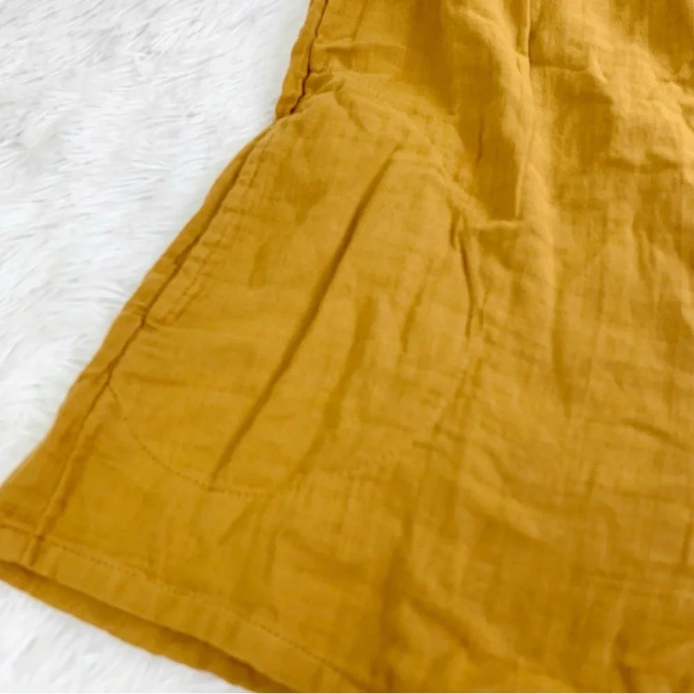 Old Navy girl's size‎ s(6-7) Mustard yellow Romper